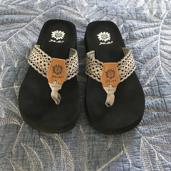 yellow box women's flip flops